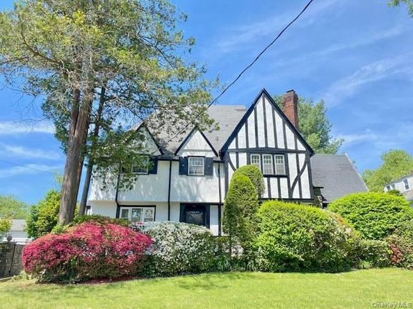 330 Claremont Avenue, Fleetwood NY 10552