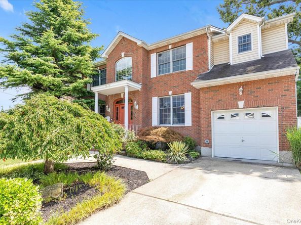 1674 Birch Drive, Merrick NY 11566