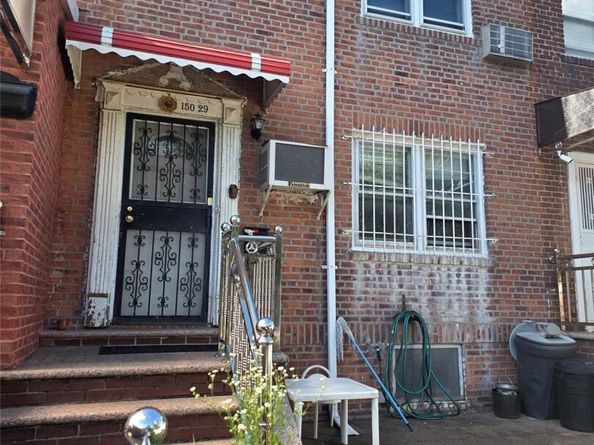 150-29 77 Road, Flushing NY 11367