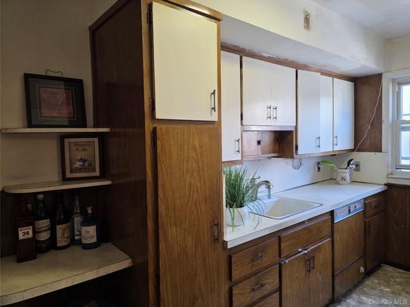150-29 77 Road, Flushing NY 11367