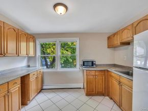 5 wolf hill road, Huntington Station NY 11746