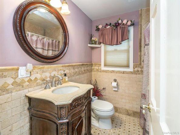 114 Dorset Avenue, Albertson NY 11507