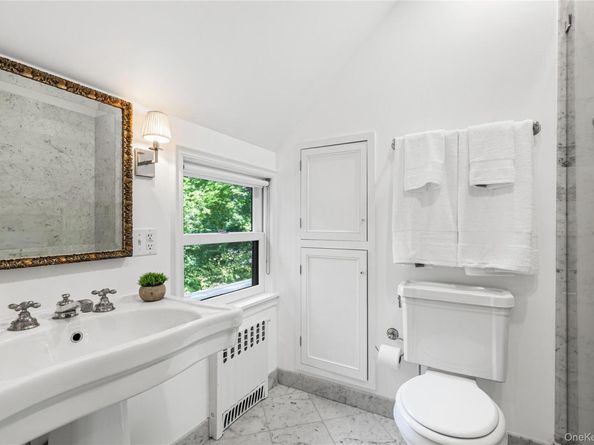 3 Walworth Avenue, Scarsdale NY 10583