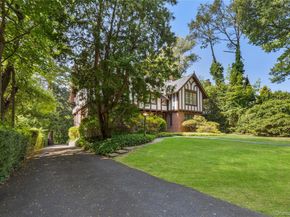 3 Walworth Avenue, Scarsdale NY 10583