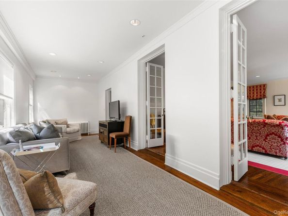 3 Walworth Avenue, Scarsdale NY 10583