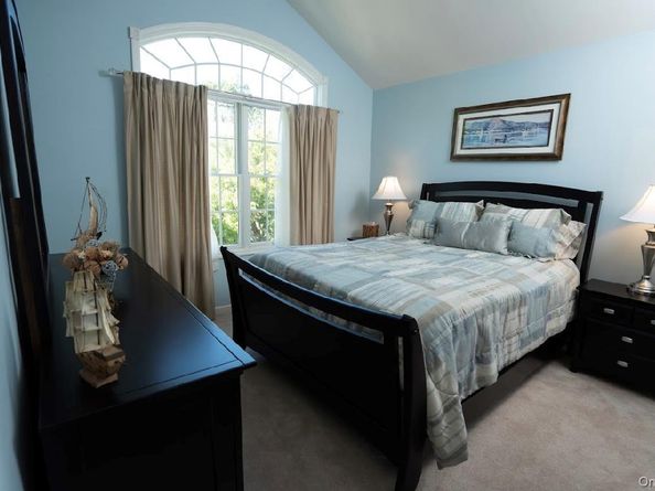 131 Emilys Way, East Setauket NY 11733
