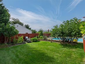 27 Beverly Road, Farmingdale NY 11735