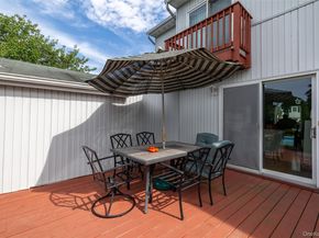 27 Beverly Road, Farmingdale NY 11735