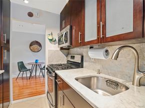 151-25 88th Street 2M, Howard Beach NY 11414