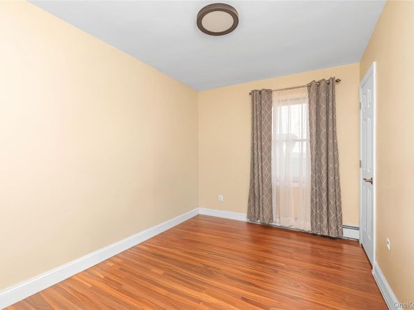 1983 Dutch Broadway, Elmont NY 11003