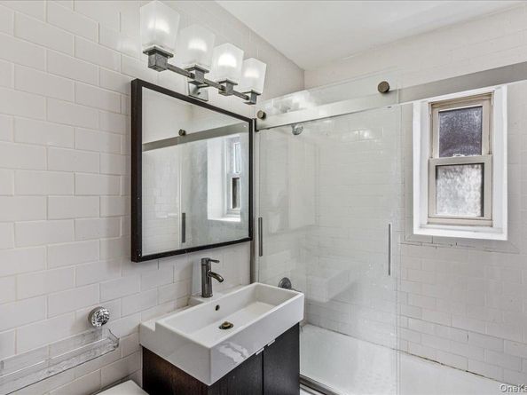 144-55 Melbourne Avenue 6E, Flushing NY 11367