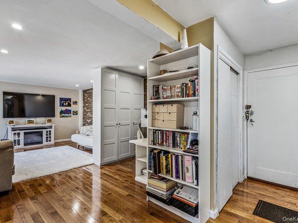 144-55 Melbourne Avenue 6E, Flushing NY 11367
