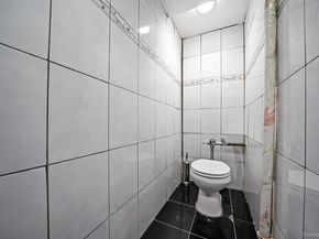 64-39 83rd Street, Middle Village NY 11379