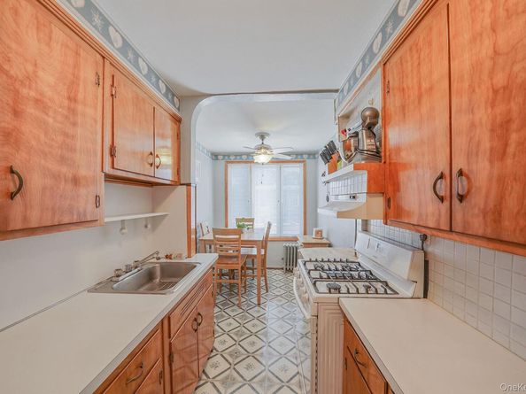 64-39 83rd Street, Middle Village NY 11379