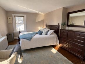 75 Bar Beach Road, Port Washington NY 11050