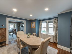 75 Bar Beach Road, Port Washington NY 11050