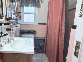 272 Jefferson Avenue, Franklin Square NY 11010