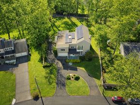 4 Trails End, Rye NY 10580