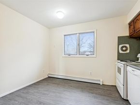 129 E Woodside Avenue, Patchogue NY 11772