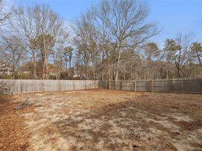 129 E Woodside Avenue, Patchogue NY 11772