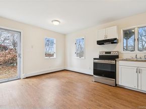 129 E Woodside Avenue, Patchogue NY 11772