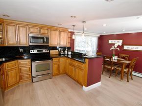 528 14th Street, West Babylon NY 11704