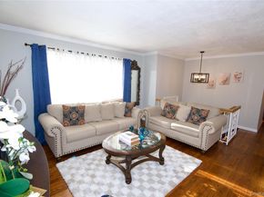 528 14th Street, West Babylon NY 11704