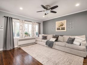 1 Salem, Hicksville NY 11801