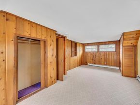 10 Grape Lane, Hicksville NY 11801