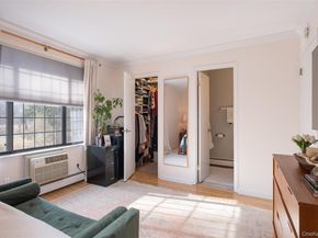 4 Foxwood Drive 5, Pleasantville NY 10570