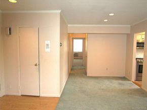 40 Daley Place 227, Lynbrook NY 11563