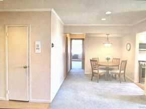 40 Daley Place 227, Lynbrook NY 11563