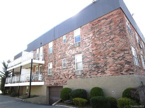 40 Daley Place 227, Lynbrook NY 11563