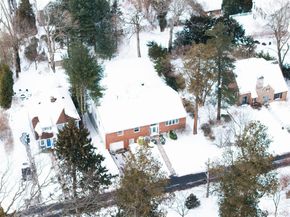 75 Holland Place, Hartsdale NY 10530