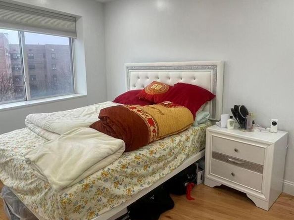 137-08 31 st Road 6E, Flushing NY 11354