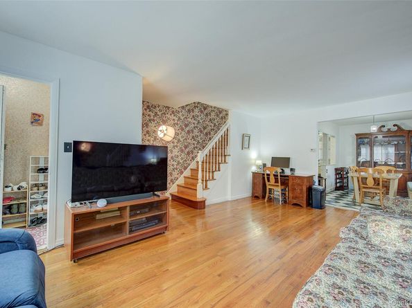 36-05 200th Street, Bayside NY 11361