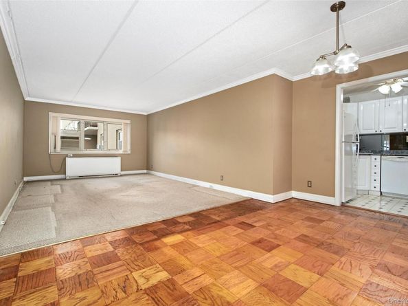 480 Halstead Avenue 4V, Harrison NY 10528