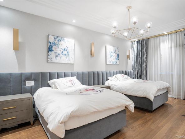 570 Bedford Avenue 1, Brooklyn NY 11249