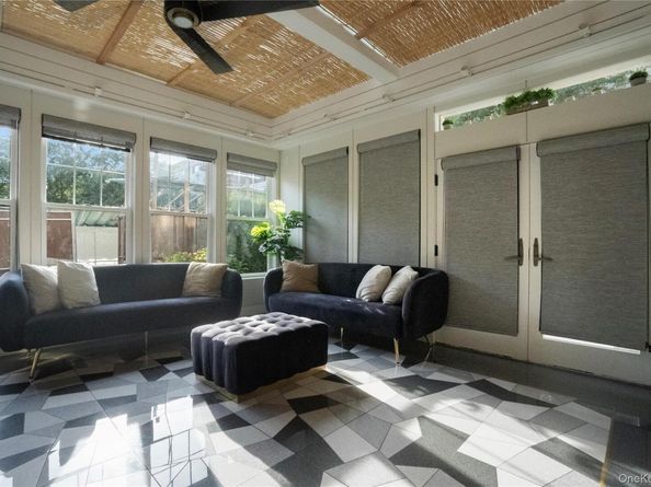 570 Bedford Avenue 1, Brooklyn NY 11249