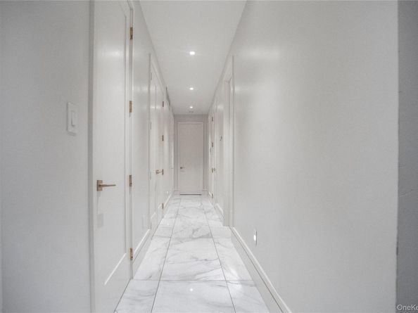 570 Bedford Avenue 1, Brooklyn NY 11249