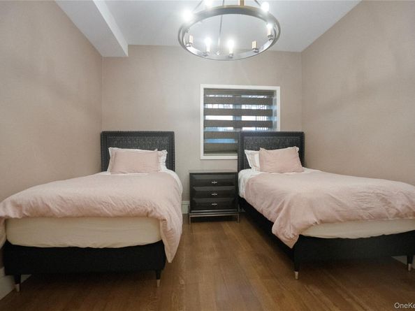 570 Bedford Avenue 1, Brooklyn NY 11249