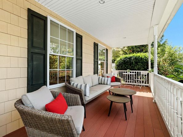 94 Holland Place, Hartsdale NY 10530