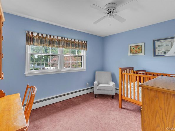 60 Oak Street, Smithtown NY 11787