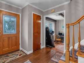 60 Oak Street, Smithtown NY 11787