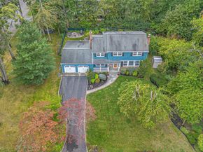 60 Oak Street, Smithtown NY 11787