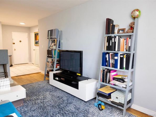 3200 Netherland Avenue 6H, Bronx NY 10463