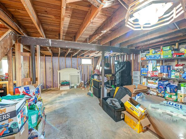 118 West 6th Street West 6th Street, West Islip NY 11795