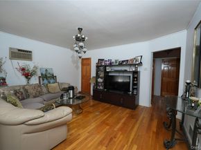 368 Merrifield Avenue, Oceanside NY 11572
