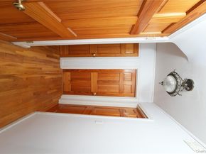 368 Merrifield Avenue, Oceanside NY 11572