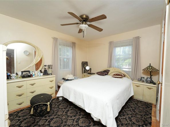 368 Merrifield Avenue, Oceanside NY 11572